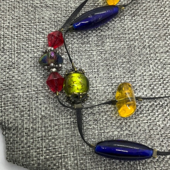 Treska Colorful Glass Bead Necklace - Picture 8 of 9